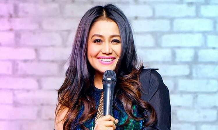 Neha Kakkar Cries Mid-Concert After Keeping Fans Waiting for 3 Hours in Melbourne